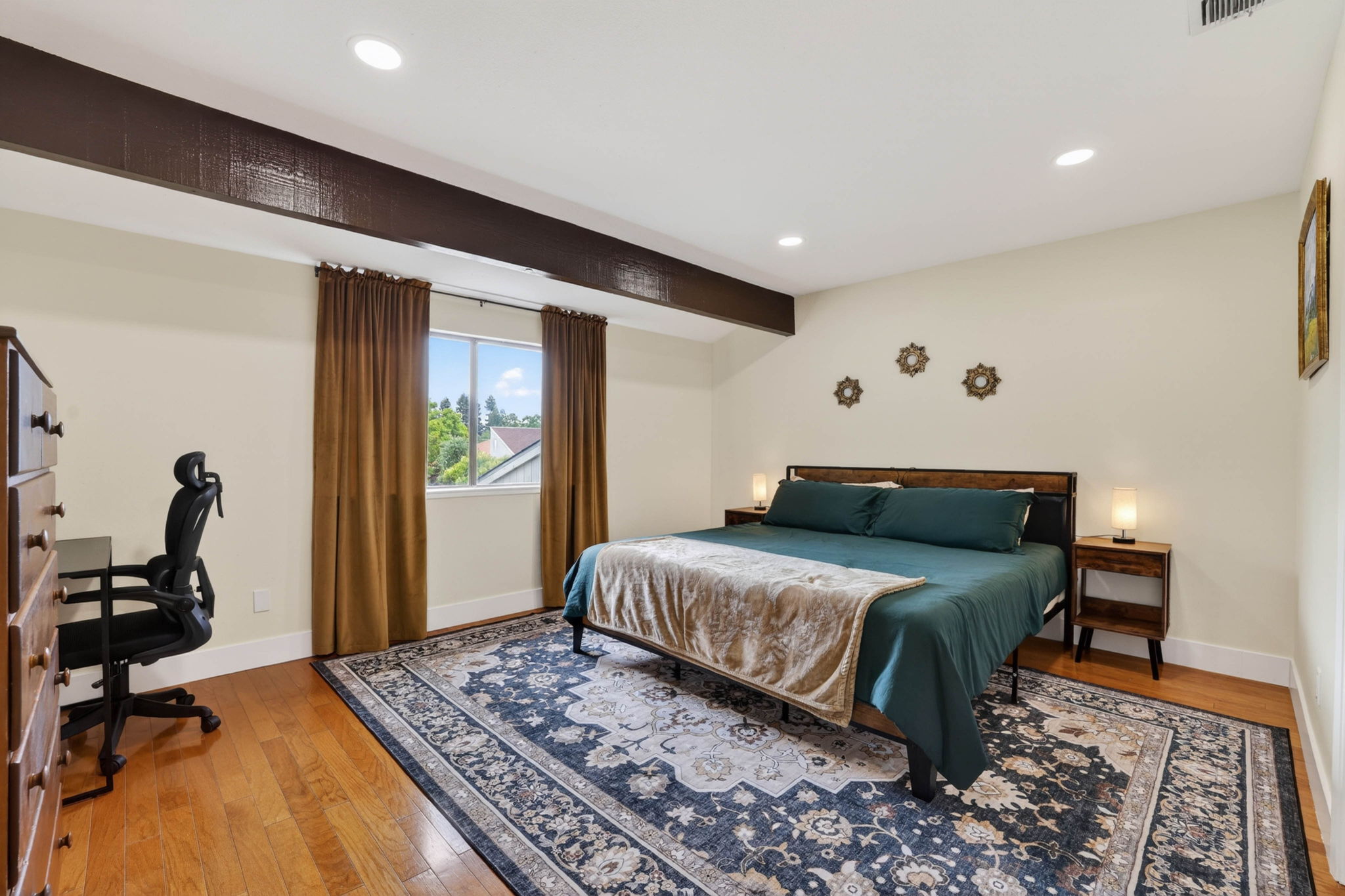 Primary bedroom