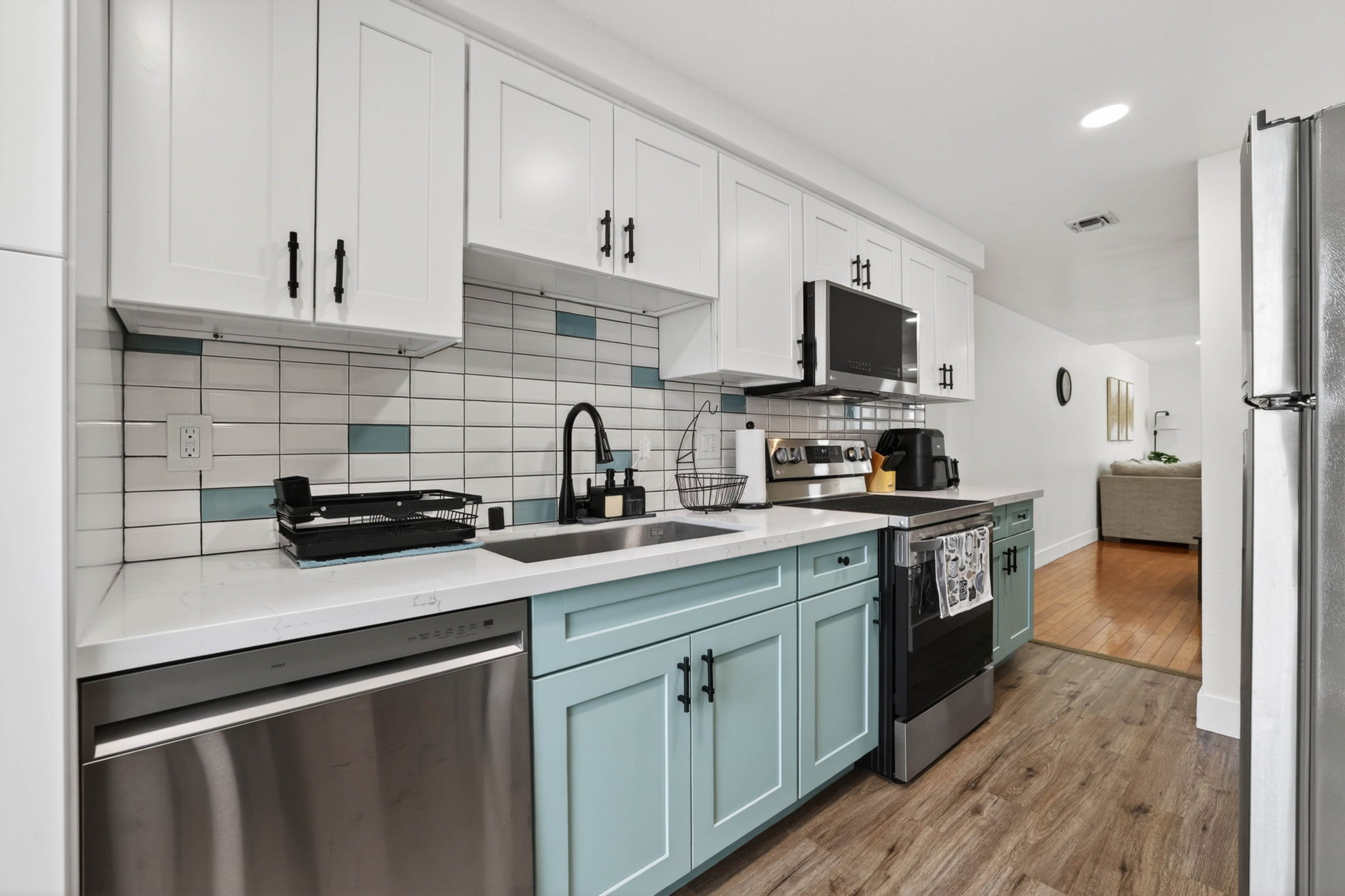 Kitchen sink